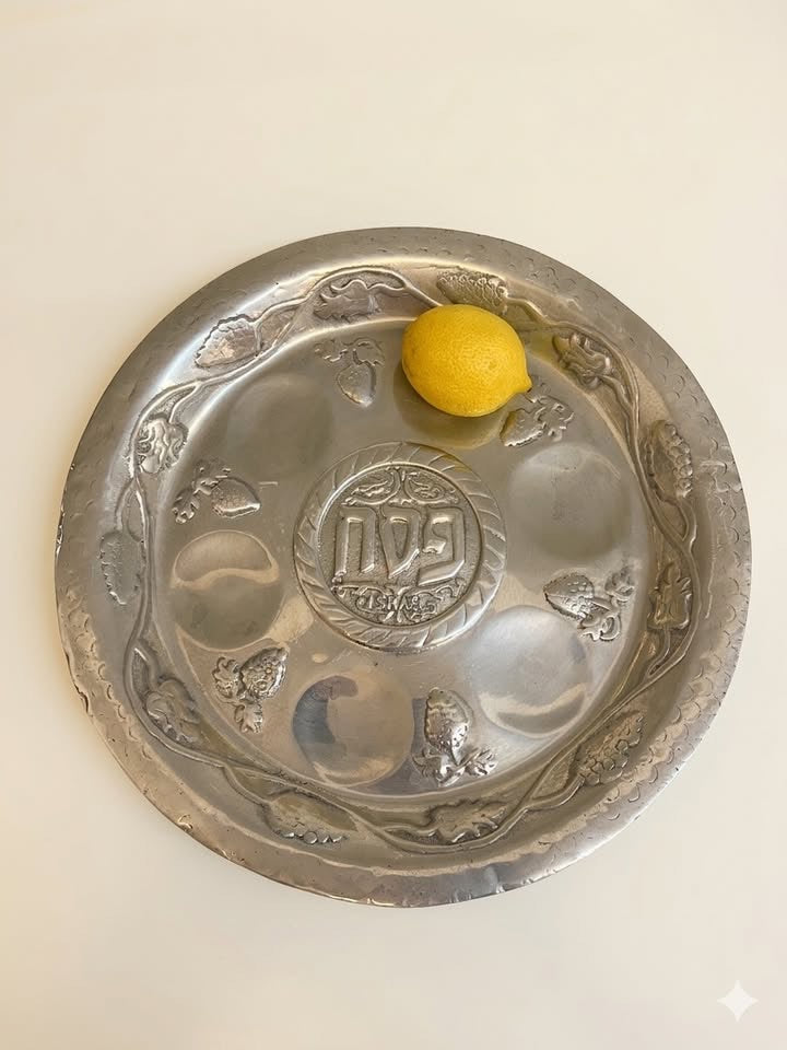 צלחת פסח מפיוטר, מקסיקו