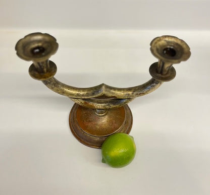 פמוט וינטג׳ דו קני עשוי נחושת