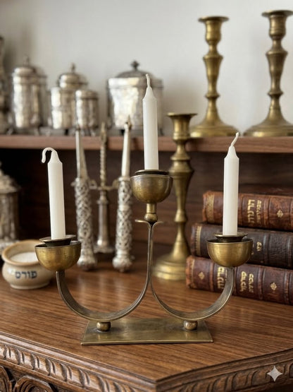 פמוט וינטג׳ ישראלי עשוי פליז