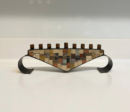חנוכיית פסיפס ונחושת | "מוזאיקה אילון" (Eilon Mosaics) | עיצוב ברוטליסטי | שנות ה-60