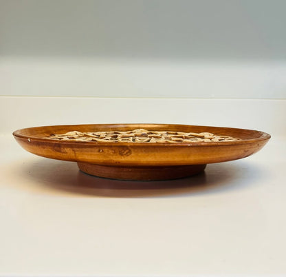 צלחת סדר פסח בעיצוב אליעזר וייסהוף