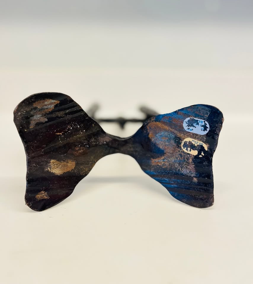 דוד פלומבו, פמוט תלת קני בצורת נבל דוד