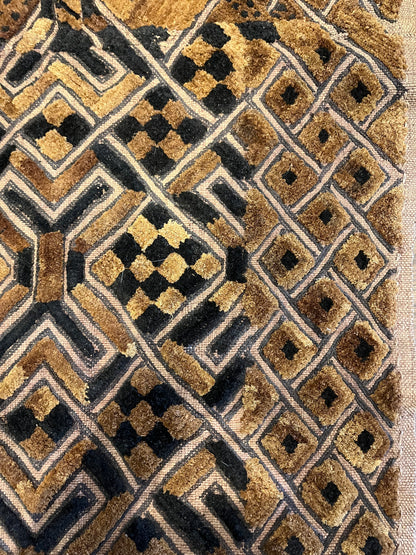 אוסף שטיחוני "קובה" (Kuba Cloth) אתניים – 4 יחידות מקוריות
