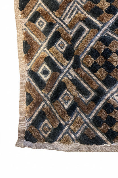 אוסף שטיחוני "קובה" (Kuba Cloth) אתניים – 4 יחידות מקוריות