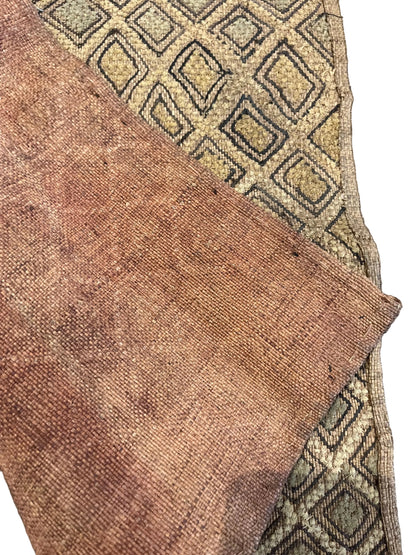 אוסף שטיחוני "קובה" (Kuba Cloth) אתניים – 4 יחידות מקוריות